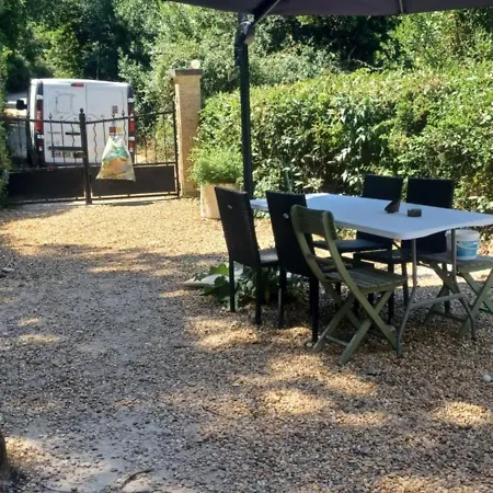 Prázdninový dům Maison Au Calme Avec Piscine 6 A 8 Personnes